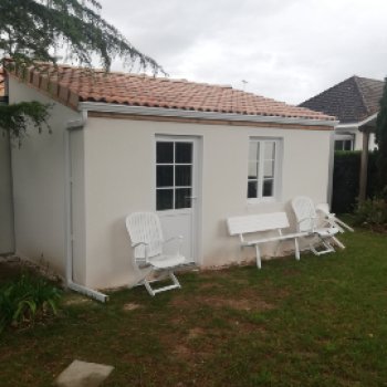 Abri de jardin en béton enduit 1 pente